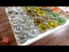 ガラス製ロードスタッド