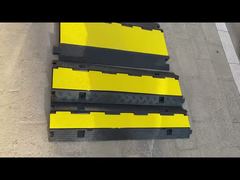 スピードバンプ ケーブルプロテクター