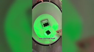 ソーラーロードスタッドテスト Bright Safety